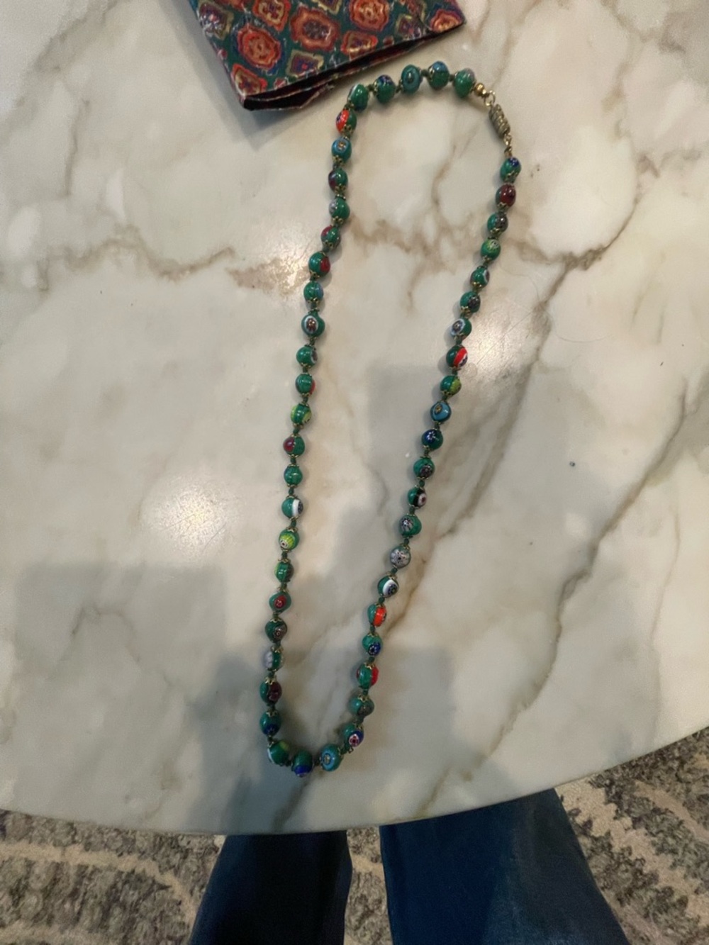 VTG cloisonné enamel knotted green beaded necklace.